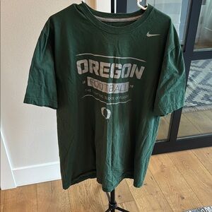Nike Oregon Ducks Football Green Regular Fit T-Shirt